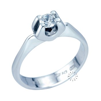 Solitaire ring 14ct White
