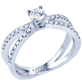 Platinum solitaire ring with