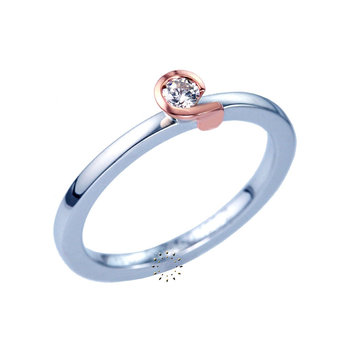 Solitaire ring 18ct White