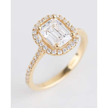 DIANA 14ct Gold Solitaire