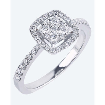 18ct White Gold Ring with