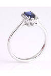 18ct White Gold Ring with Diamonds and Sapphire (No 53)
